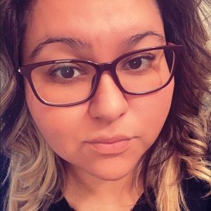 Meet your Posher, Gladys